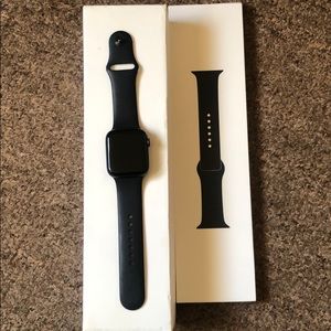 Apply Watch Series 4